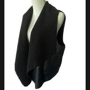 C&C California black faux Sherpa vest